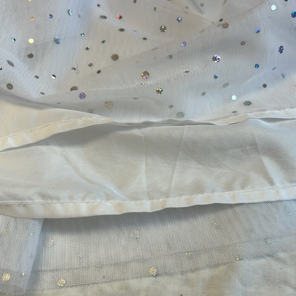 Gymboree Cardigan and Skirt Coordinating Set - Picture 14 of 14